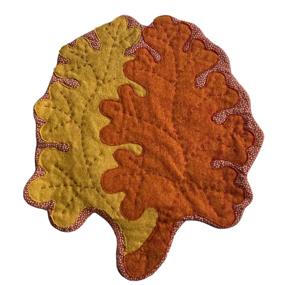 Unbranded quilted leaf